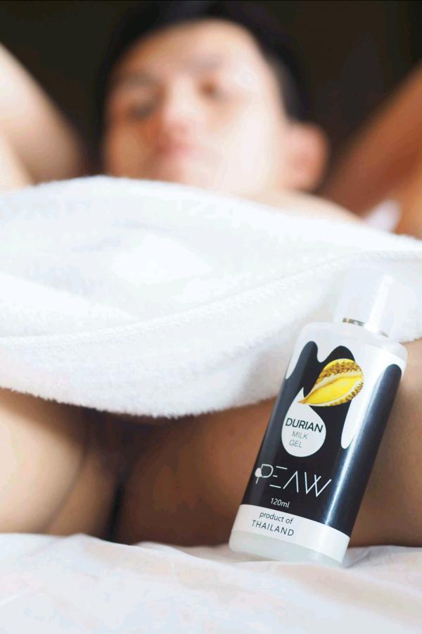 Peaw-1-泰國模型為您的樂趣